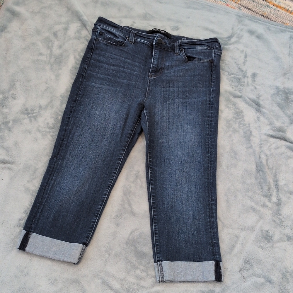 Liverpool Dark Wash Crop Jean